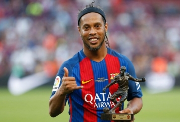 Khả năng Ronaldinho dẫn dắt Barcelona
