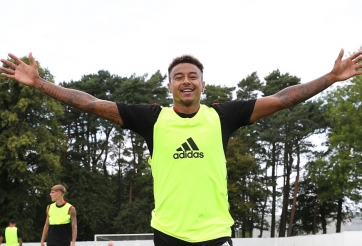 Sao MU nhận thông điệp từ London