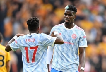 Sao MU bị tố là 'kẻ ăn chân'