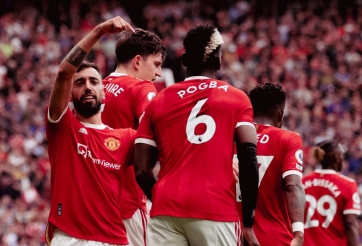 Pogba sắp mất thứ hạng ở MU vào tay đồng đội