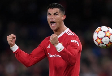 Ronaldo gửi tin nhắn cho Ferdinand