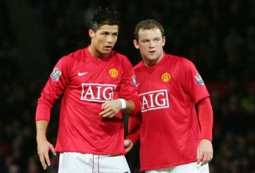 Fan Newcastle chê tơi tả huyền thoại MU