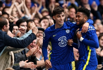 Chelsea đè bẹp đội bét bảng trên sân nhà