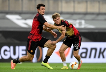 Dùng chất kích thích, hậu vệ MU tự hủy tương lai ở Old Trafford