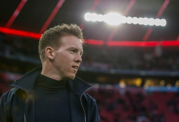 Nagelsmann mỉa mai Barca 'mua sắm mà không cần tiền'