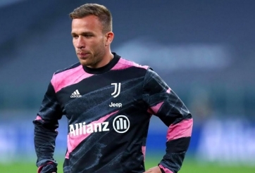 Bế tắc với Tielemans, Arsenal ngắm 'tiền vệ hay nhất Brazil'