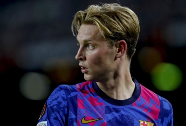 Mất kiên nhẫn, Barcelona ra' tối hậu thư' cực phũ cho De Jong