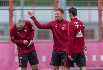 Nội bộ Bayern Munich nổi loạn trước đại chiến, lo bị Barca vùi dập không thương tiếc