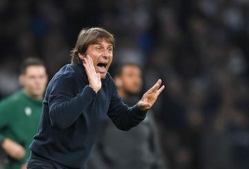 Harry Kane bị cướp trắng bàn thắng, Conte nổi 'cơn điên'