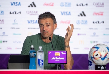 HLV Luis Enrique: 'Tây Ban Nha đã hoảng loạn, và VAR thao túng mọi thứ'