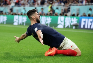 Trực tiếp Pháp 1-0 Ba Lan (Hết hiệp 1): Lịch sử gọi tên Giroud