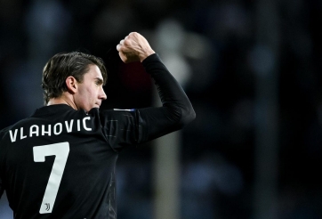 Thế chỗ Benzema, Real Madrid ngắm 'siêu tiền đạo' từng khiến MU mê mẩn