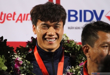 Thủ môn Bùi Tiến Dũng đứng trước cơ hội ngàn vàng để làm lại sự nghiệp