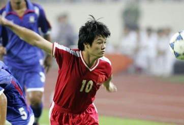 NÓNG: 'Cậu bé vàng' Văn Quyến tái xuất V.League