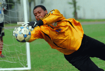 Báo Malaysia hé lộ 'cú phốt' khiến Việt Nam cấm cửa cầu thủ nhập tịch