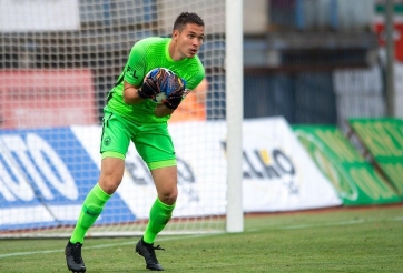 Trước lời mời triệu đô để về hẳn Việt Nam, Filip Nguyễn có động thái khiến NHM 'hụt hẫng'