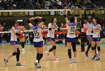 Trực tiếp tứ kết Cúp Thiên Hậu: PFU BlueCats vs Ageo