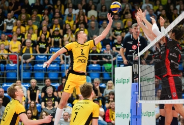 Loại Nga ra khỏi cuộc chơi, FIBV đưa bóng chuyền nam vô địch thế giới đến Bắc Phi