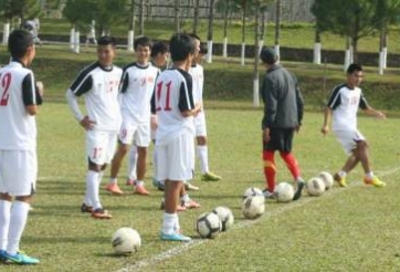 Cúp Tứ hùng 2014: ĐT U19 Việt Nam được tập luyện trên sân Pleiku