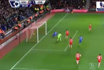 Video bóng đá: Torres lại ăn may ở bàn mở tỷ số cho Chelsea