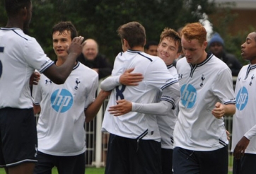 Trang chủ Tottenham đưa thông tin U19 đến Việt Nam
