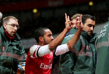 Arsenal trả giá đắt sau trận thắng Tottenham