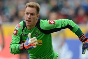 Lộ diện thủ môn mới của Barcelona