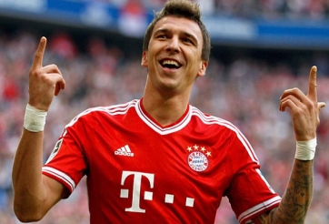 Mua hụt Lewandowski, HLV Wenger chuyển hướng sang Mario Mandzukic