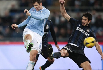 Miroslav Klose nổ súng, Lazio lần thứ tư liên tiếp đánh bại Inter Milan