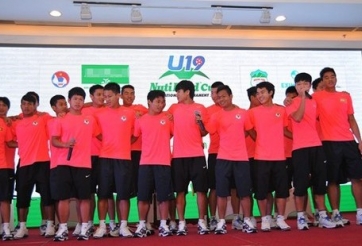 Video bóng đá: Các cầu thủ U19 hát bài Hello VietNam