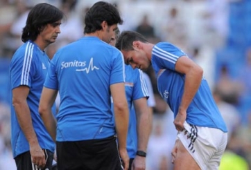 Gareth Bale chấn thương vì bị đồng đội 'chém'