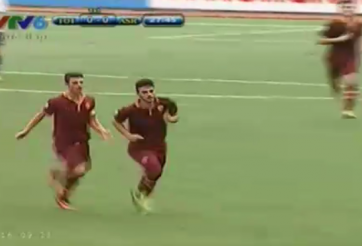 Video bóng đá: Tuyệt phẩm sút xa của Sao U19 Roma