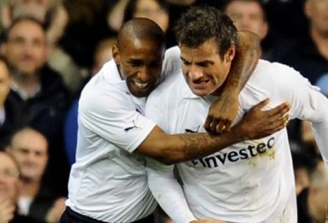 Defoe tái ngộ Ryan Nelsen tại FC Toronto