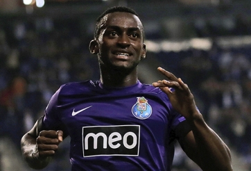 Mất Theo Walcott, Arsenal bạo chi vì Jackson Martinez?