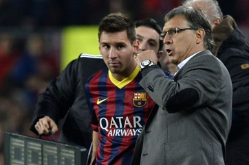 Sao Barca chúc mừng sự trở lại của Messi