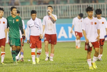 Chuyên gia nói về U19 Việt Nam: 'Thua 0-6 cũng như thua 0-12'