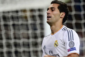 Arbeloa ‘trù ẻo’ cả Barca và Atletico