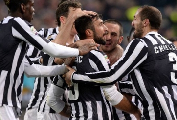 Juventus hướng tới kỉ lục tại Serie A