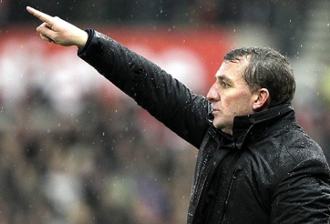 Suarez và Sturridge cùng nổ súng, Rodgers thêm tự tin vào ngôi vô địch