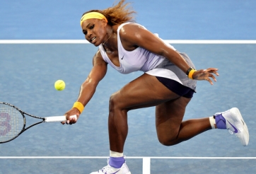 Video tennis: Serena - Dolonc (V2 Australian Open)