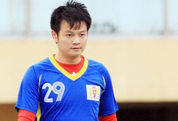 Văn Quyến nhận số tiền thưởng lớn từ bầu Trường