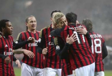 Video bàn thắng: AC Milan 3-1 Spezia (Coppa Italia)