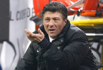 Inter Milan rơi tự do: Mua ai, bán ai bây giờ?