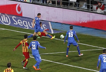 Barcelona trả giá đắt sau thắng lợi trước Getafe