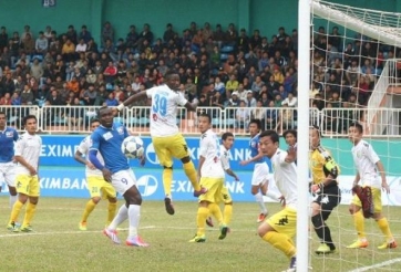 Video bàn thắng: HAGL 1-4 Hà Nội T&T (Vòng 2 - V-League 2014)