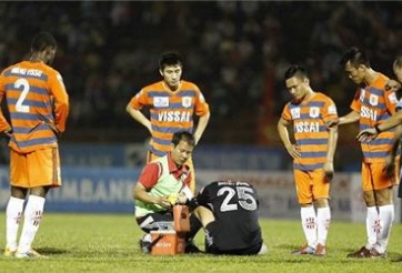 Thắng ngược V.Ninh Bình, Than Quảng Ninh tạm vươn lên xếp thứ 2