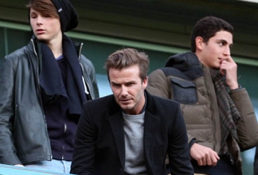 David Beckham chán nản nhìn MU thua Chelsea