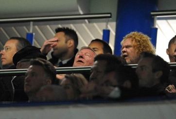 Sir Alex vò đầu bứt tai chứng kiến Man Utd thua trận