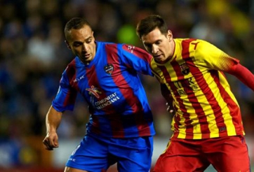 Pha bỏ lỡ cơ hội khó hiểu của Messi và Xavi khiến Barca bị cầm hòa