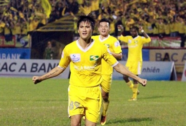 Video: Bàn thắng hợp lệ bị trọng tài từ chối của Công Vinh